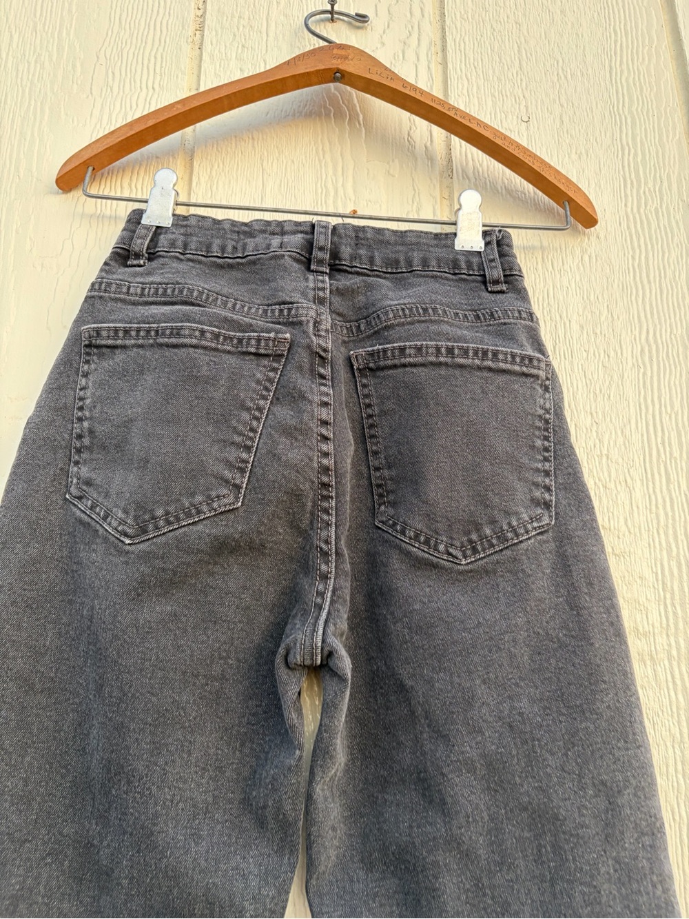 Cotton On High-Rise Black Distressed Girls Jeans - Size: 2 - Picture 10 of 14